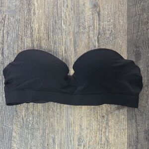Elegant Black Strapless Bandeau Bra